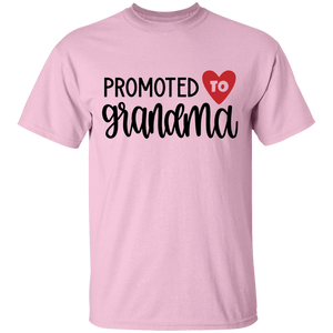 Promoted to grandma adult T'shirt